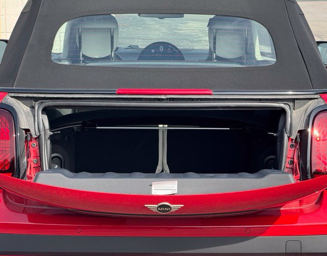 Used 2026 MINI Cooper Convertible FWD image 31