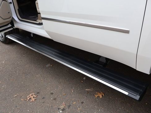 Used 2018 GMC Yukon XL Denali w/ Denali Ultimate Package image 19