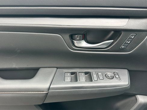 Certified 2025 Honda CR-V Sport-L image 11