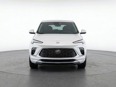 Used 2025 Buick Encore GX Preferred image 2