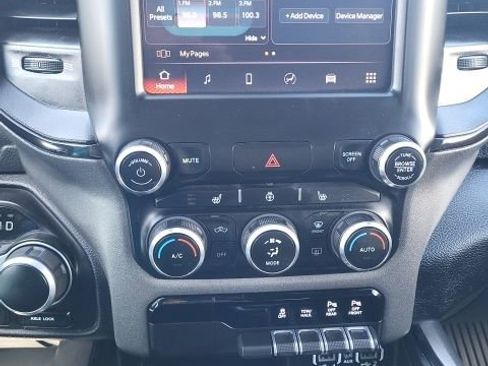 Used 2023 RAM 1500 Big Horn AWD/4WD image 4