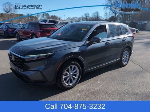 Used 2024 Honda CR-V EX image 3