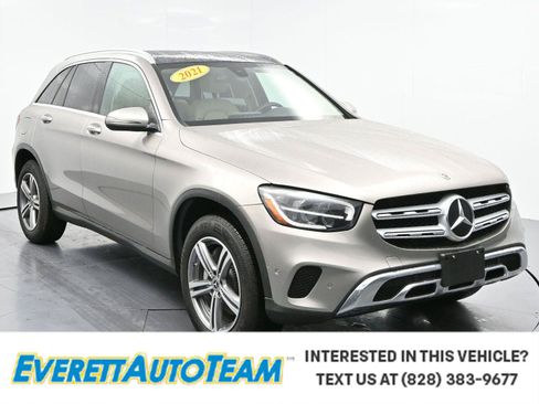 Used 2021 Mercedes-Benz GLC 300 4MATIC image 1