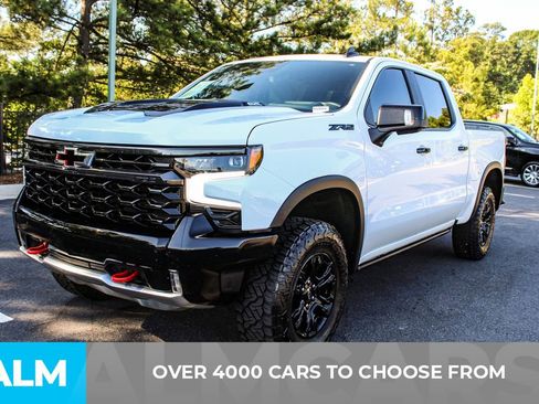 Used 2024 Chevrolet Silverado 1500 ZR2 w/ Technology Package AWD/4WD image 3