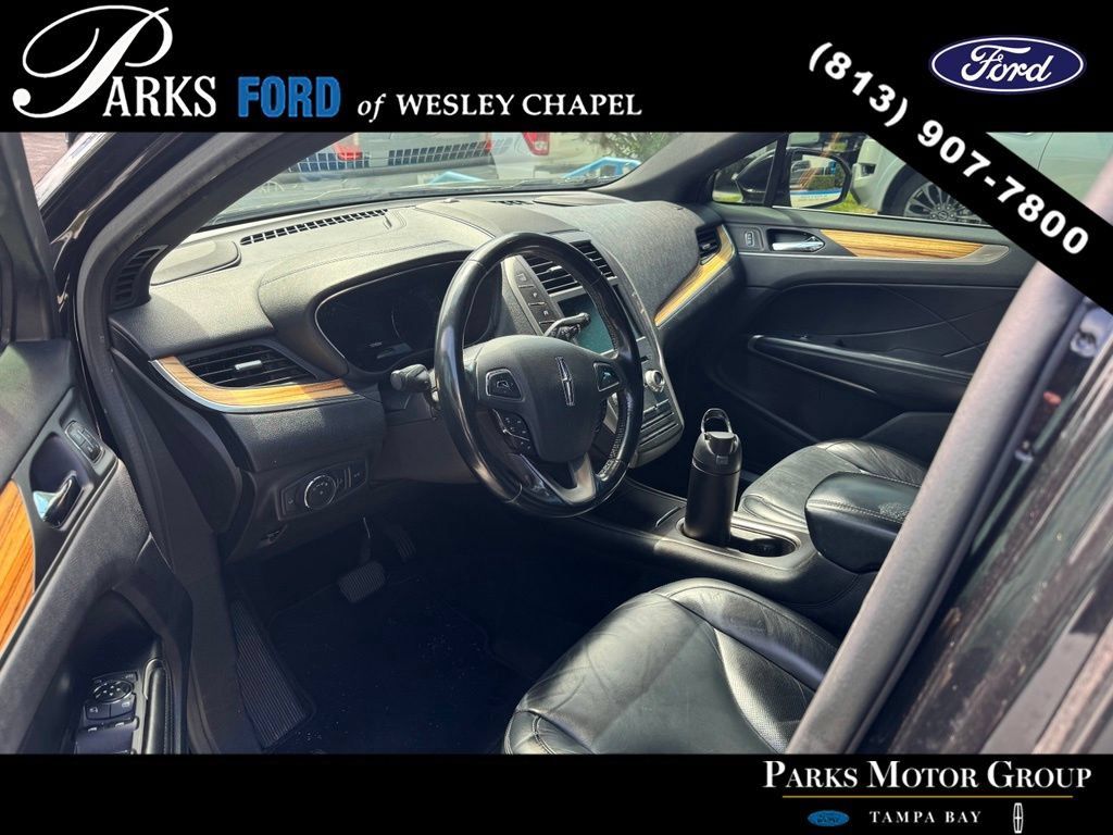 Used 2015 Lincoln MKC FWD w/ Equipment Group 101A Select image 10