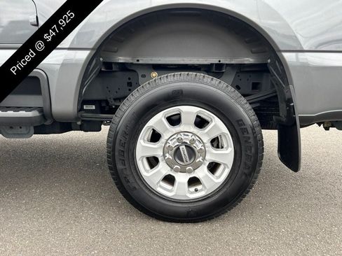Used 2023 Ford F250 XLT w/ 360-Degree Camera Package AWD/4WD image 4