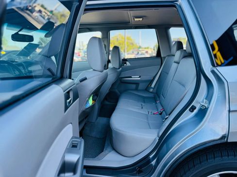 Used 2010 Subaru Forester 2.5X Limited AWD/4WD image 13