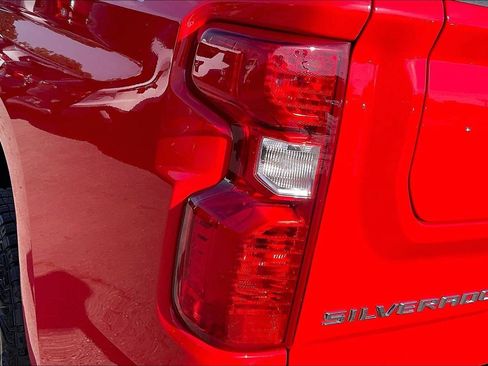 Used 2024 Chevrolet Silverado 1500 Custom Trail Boss AWD/4WD image 28