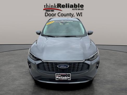 Used 2025 Ford Escape Platinum AWD/4WD image 11