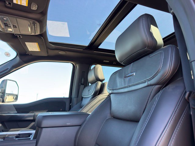 New 2025 Ford F450 Platinum AWD/4WD image 29