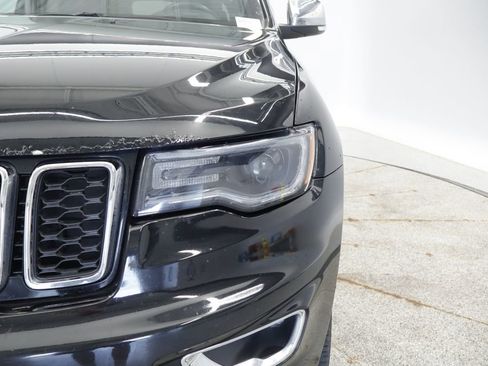 Used 2017 Jeep Grand Cherokee Limited w/ Luxury Group II AWD/4WD image 13