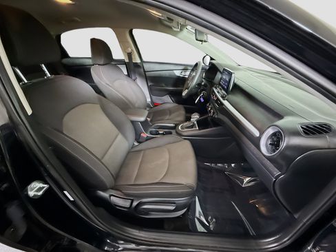 Used 2024 Kia Forte LX image 28