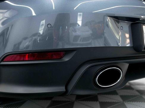 Used 2025 Porsche 911 Carrera S RWD image 27