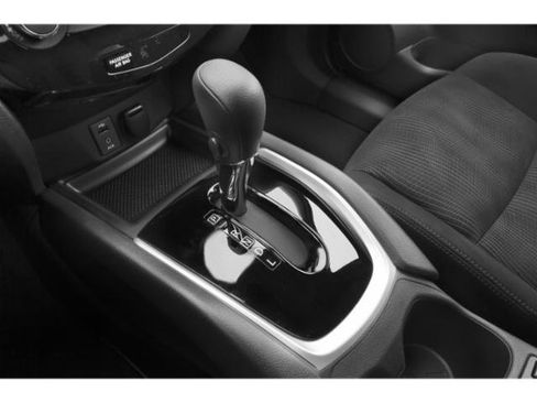 Used 2015 Nissan Rogue SV w/ SV Premium Package AWD/4WD image 14