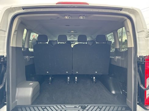 Used 2024 Ford Transit 350 XLT image 7
