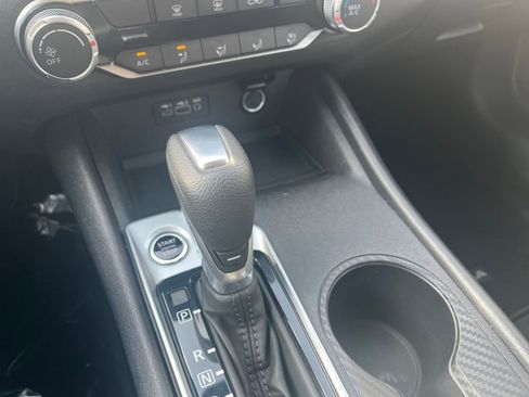 Used 2025 Nissan Altima 2.5 SV FWD image 36