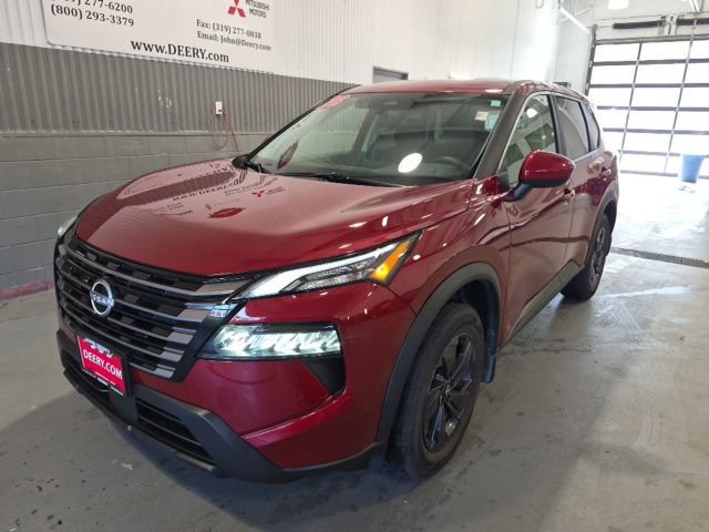 Certified 2026 Nissan Rogue SV w/ Cold Weather Package AWD/4WD image 7