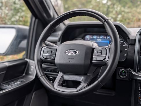 Used 2023 Ford F150 XLT w/ Equipment Group 302A High image 15