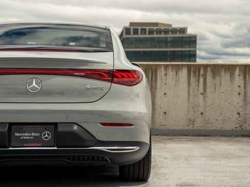 Used 2024 Mercedes-Benz EQE 350+ 4MATIC Sedan image 9