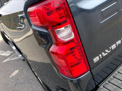 Used 2020 Chevrolet Silverado 1500 LT w/ All-Star Edition image 26