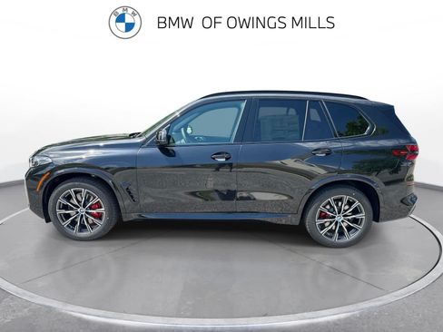 New 2026 BMW X5 xDrive40i w/ M Sport Package AWD/4WD image 5