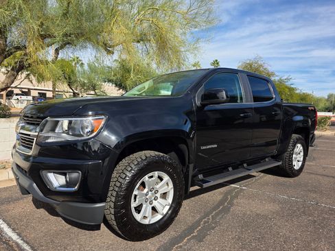 Used 2015 Chevrolet Colorado LT w/ LT Convenience Package image 2