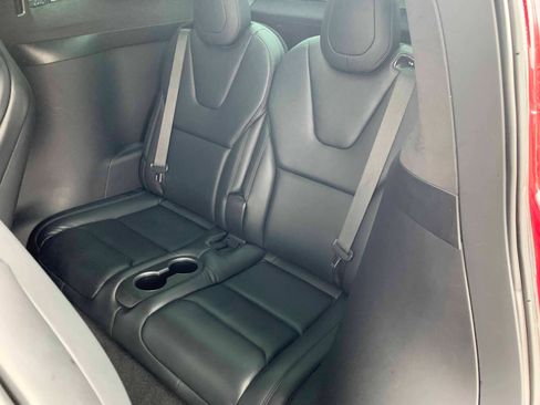 Used 2021 Tesla Model X Performance image 4