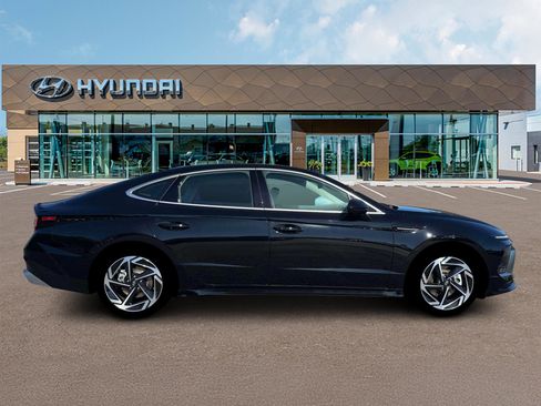 New 2026 Hyundai Sonata SEL Sport image 9