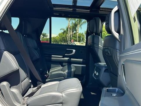 New 2026 Ford Expedition Platinum w/ Stealth Performance Package AWD/4WD image 12
