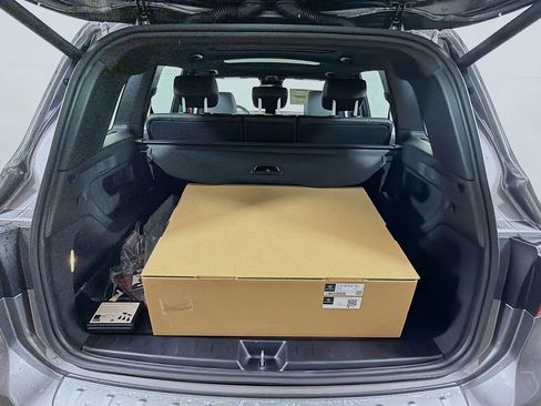 Used 2026 Mercedes-Benz GLB 35 AMG 4MATIC image 29