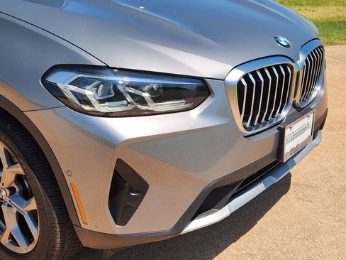 Used 2024 BMW X3 sDrive30i w/ Premium Package RWD image 12