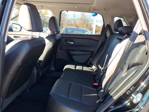 Certified 2023 Nissan Rogue SV w/ SV Premium Package image 13