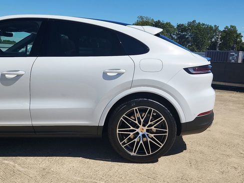 New 2026 Porsche Cayenne E-Hybrid Coupe image 7