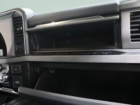Used 2025 Ford F250 Platinum AWD/4WD image 29