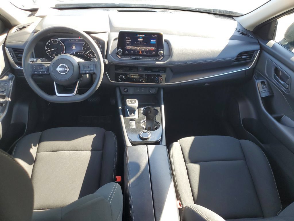Used 2024 Nissan Rogue S AWD/4WD image 16