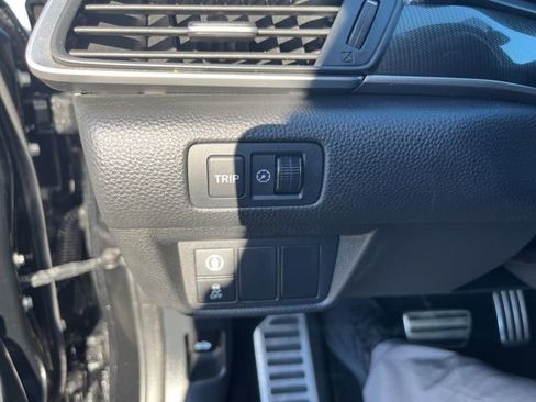 Used 2018 Honda Accord Sport image 15