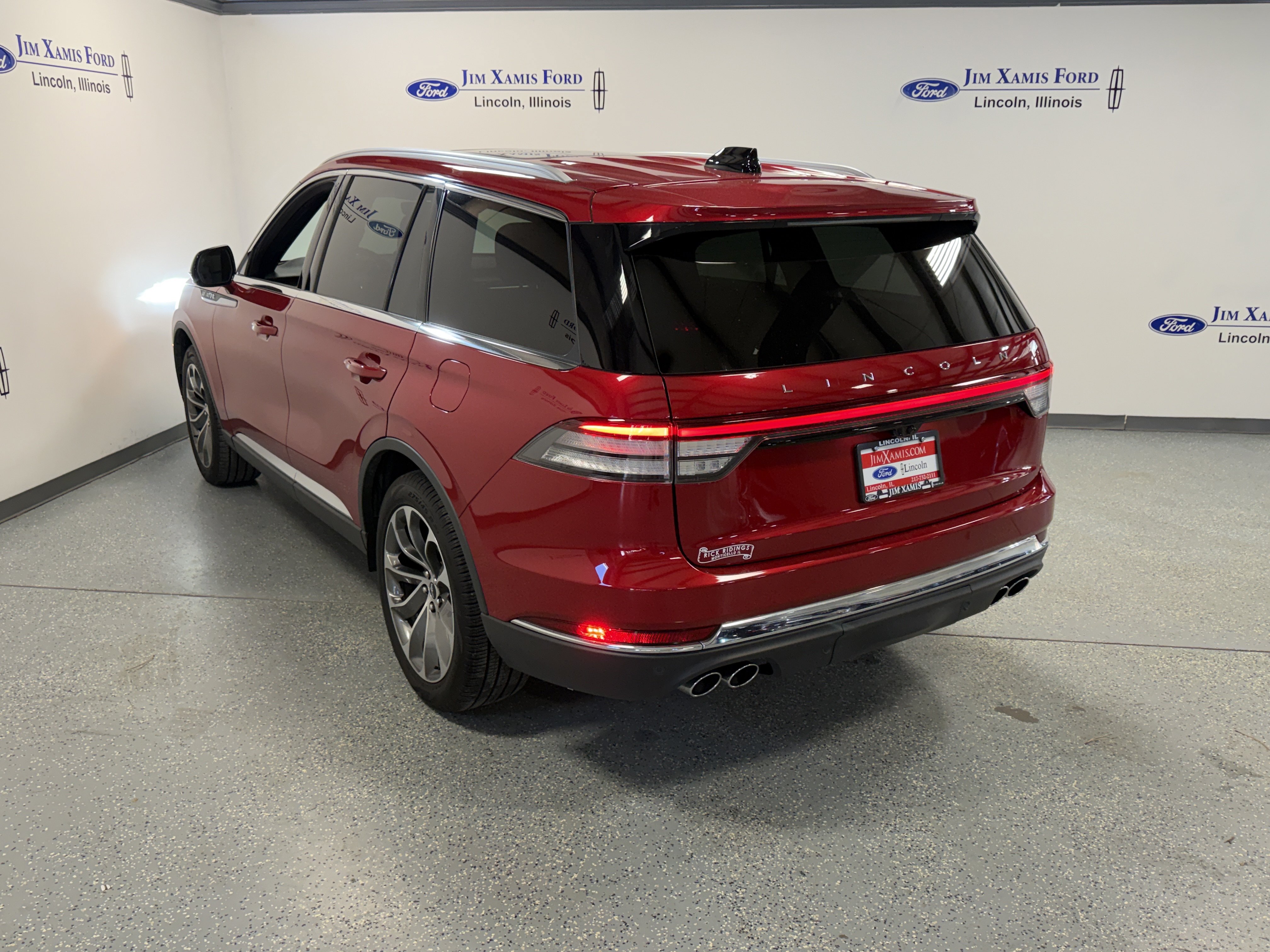 Used 2026 Lincoln Aviator Reserve AWD/4WD image 33