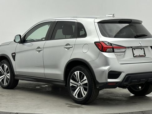 Used 2021 Mitsubishi Outlander Sport S image 5