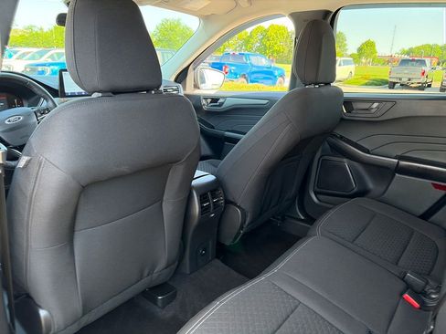 Used 2023 Ford Escape Active w/ Cold Weather Package FWD image 25
