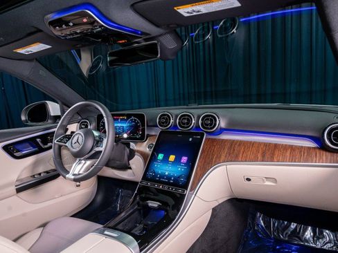 New 2026 Mercedes-Benz C 300 Sedan image 4