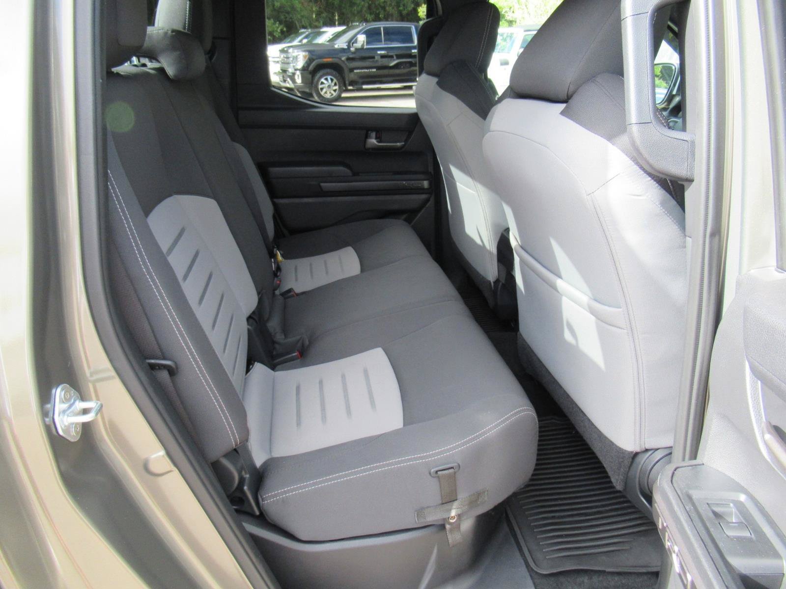 Used 2025 Toyota Tacoma TRD Sport AWD/4WD image 31