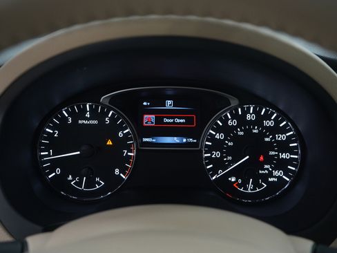 Used 2017 Nissan Altima 3.5 SL image 19