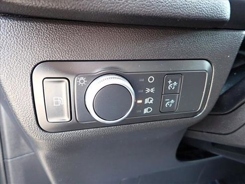 Used 2022 Ford Escape SE image 15