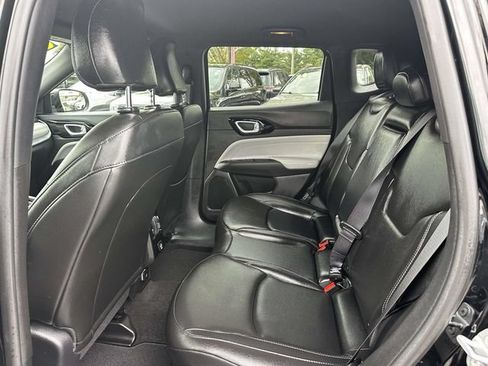 Used 2026 Jeep Compass Limited AWD/4WD image 7