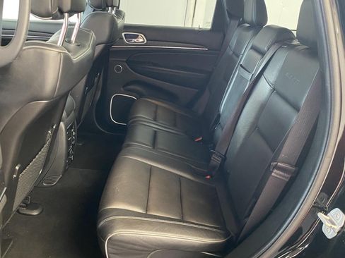Used 2021 Jeep Grand Cherokee Summit AWD/4WD image 19