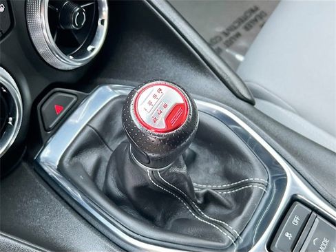 Used 2022 Chevrolet Camaro SS image 15