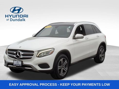 Used 2019 Mercedes-Benz GLC 300 4MATIC w/ Premium Package image 1