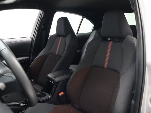 Used 2024 Toyota Corolla SE image 13