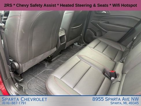 Used 2024 Chevrolet Trax RS FWD image 13