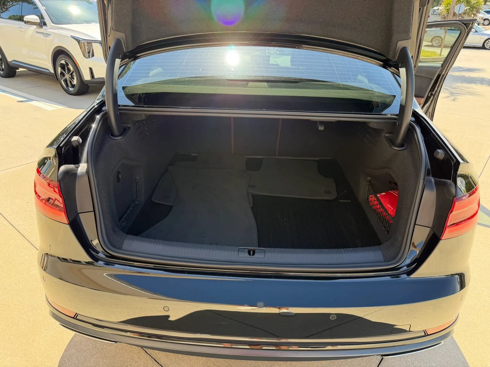 Used 2019 Audi A4 2.0T Premium FWD image 15